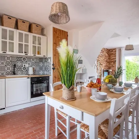 בית נופש Maison De Vacances Sympathique A